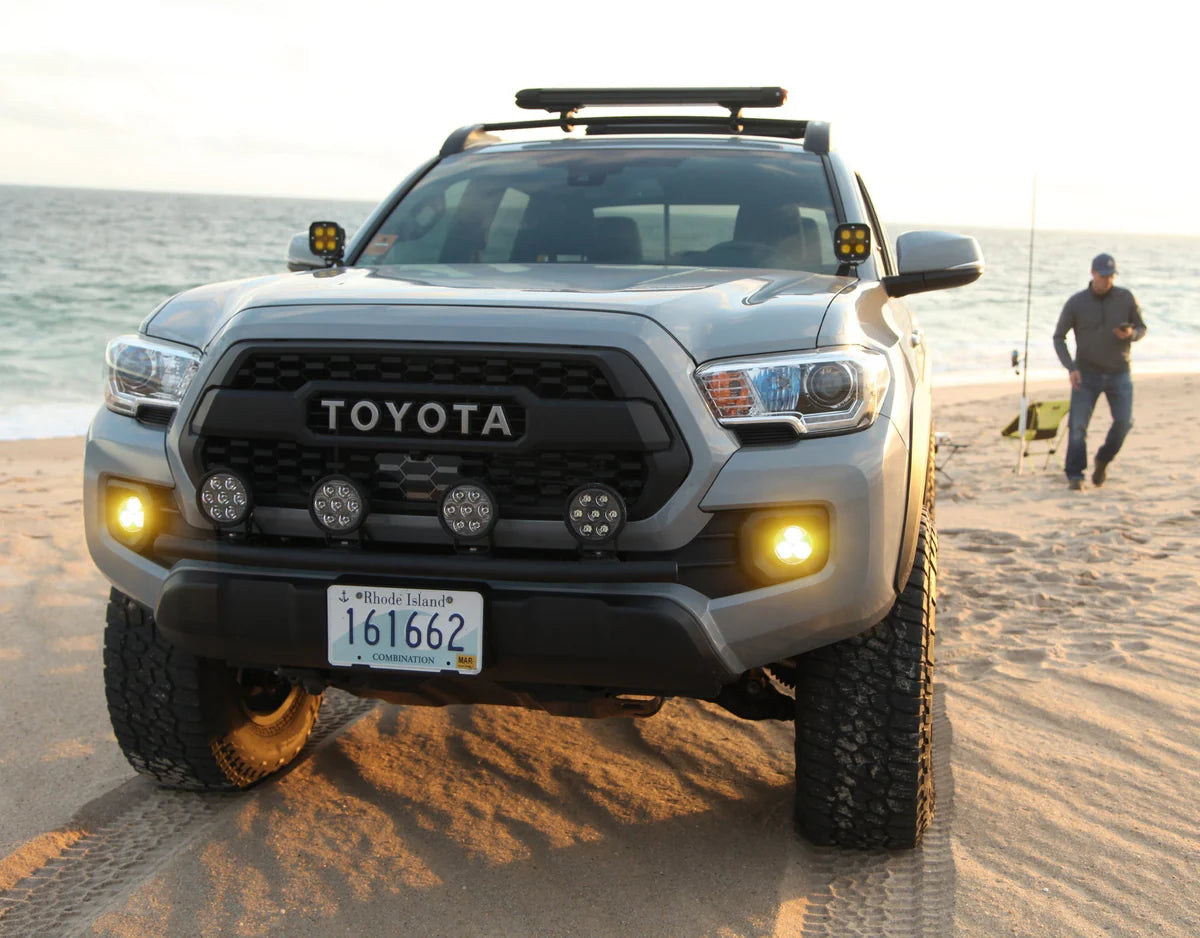 D3 LED Driving Light Pods with DataDim™ Technology Amber (pair)